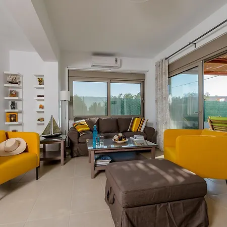 Villa Filoxenia *