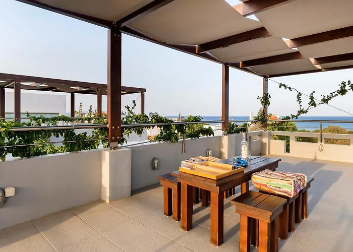 Filoxenia Villas فيلة