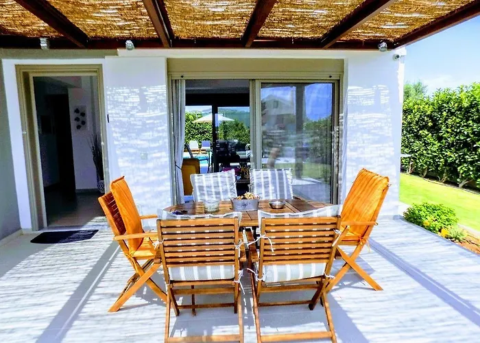 Filoxenia Villas غينادي